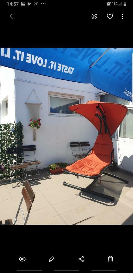 Vila Restaurant Angellys Tuzla Exterior foto